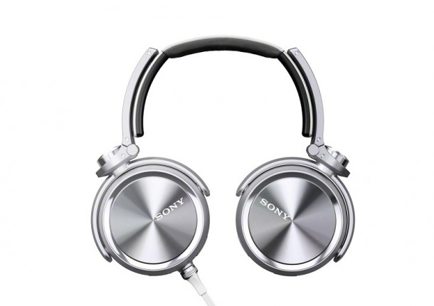 MDR-XB910_Folding2