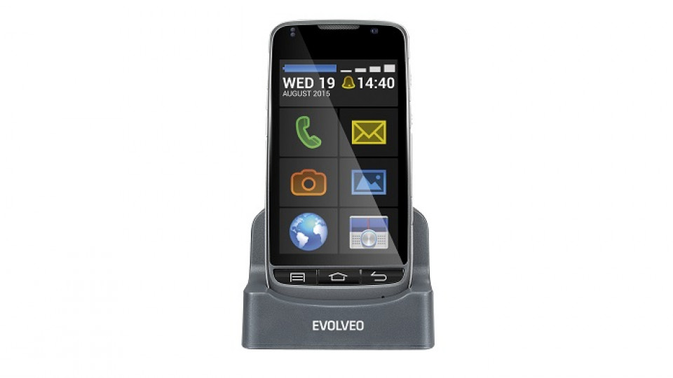 evolveo-easyphone-d2-androidos-okostelefon-idoseknek-es-gyengenlatoknak/2015/09/01