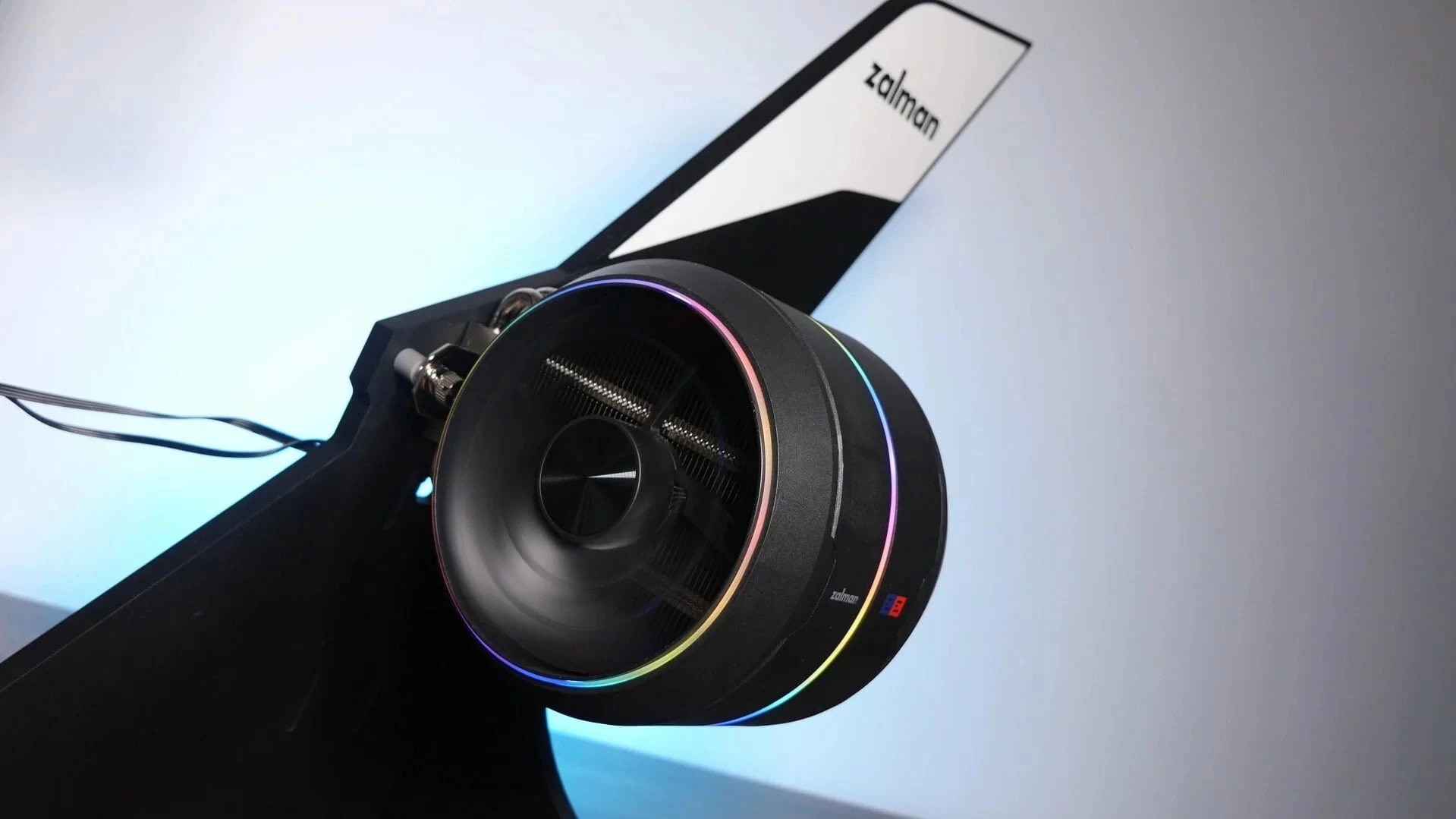 zalman-zet5-turbina-dizajn-magneses-ventilatorok-es-retro-zalman-hangulat