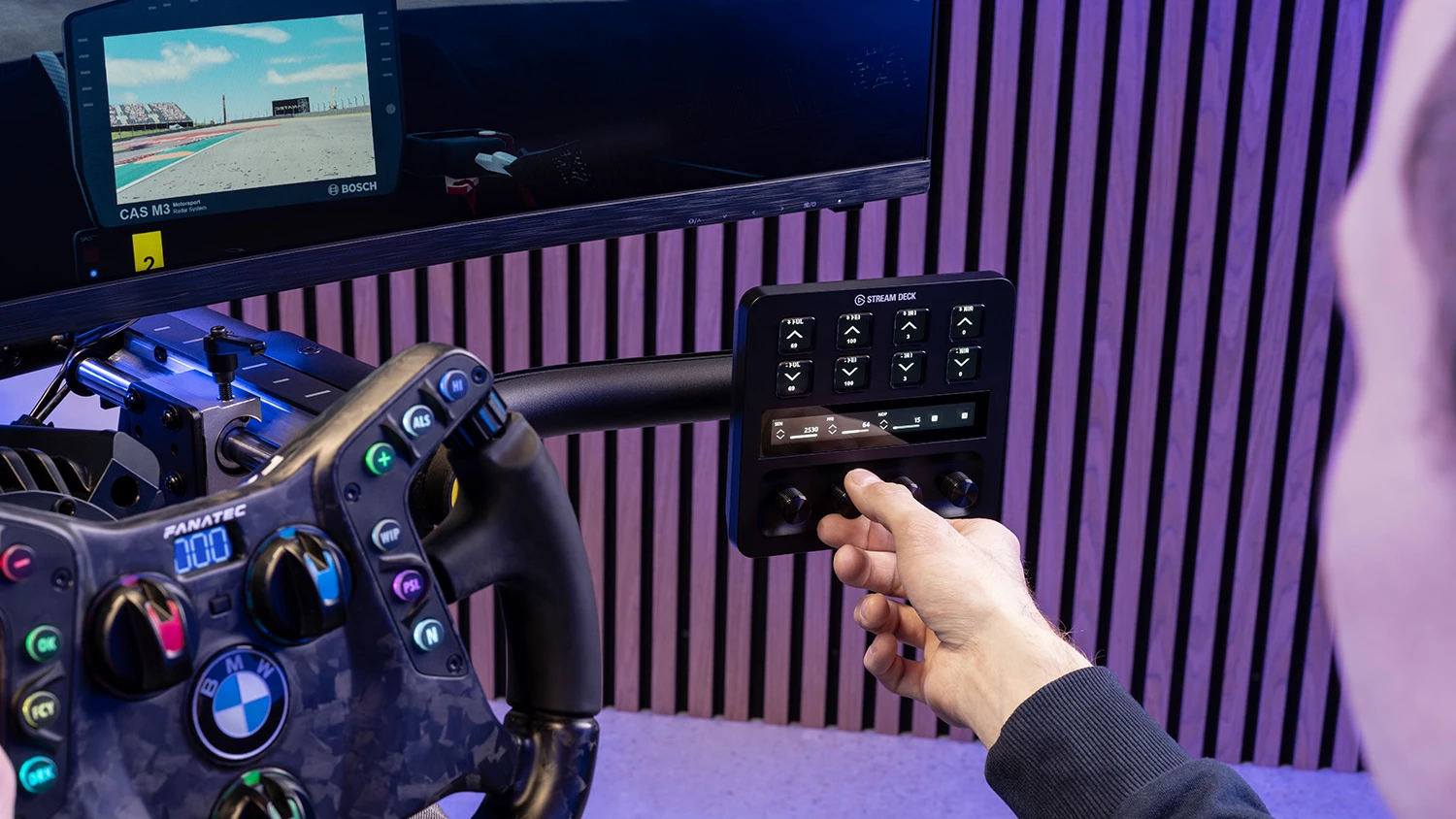 a-fanatec-hivatalos-stream-deck-integraciot-vezet-be