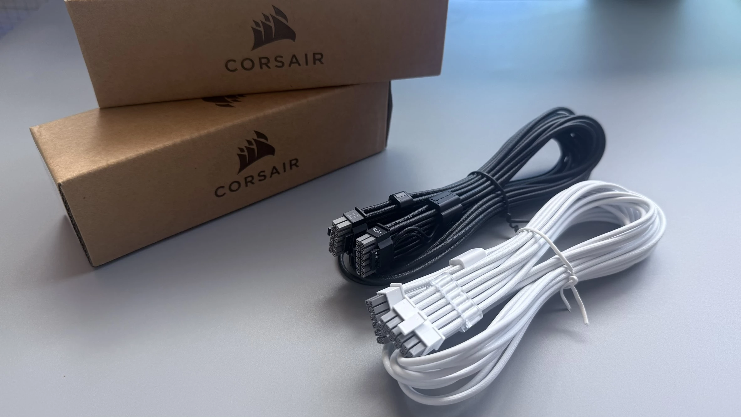 vedjuk-grafikus-kartyankat-corsair-thermalprotect-pcie-51-12v-2x6-bemutato