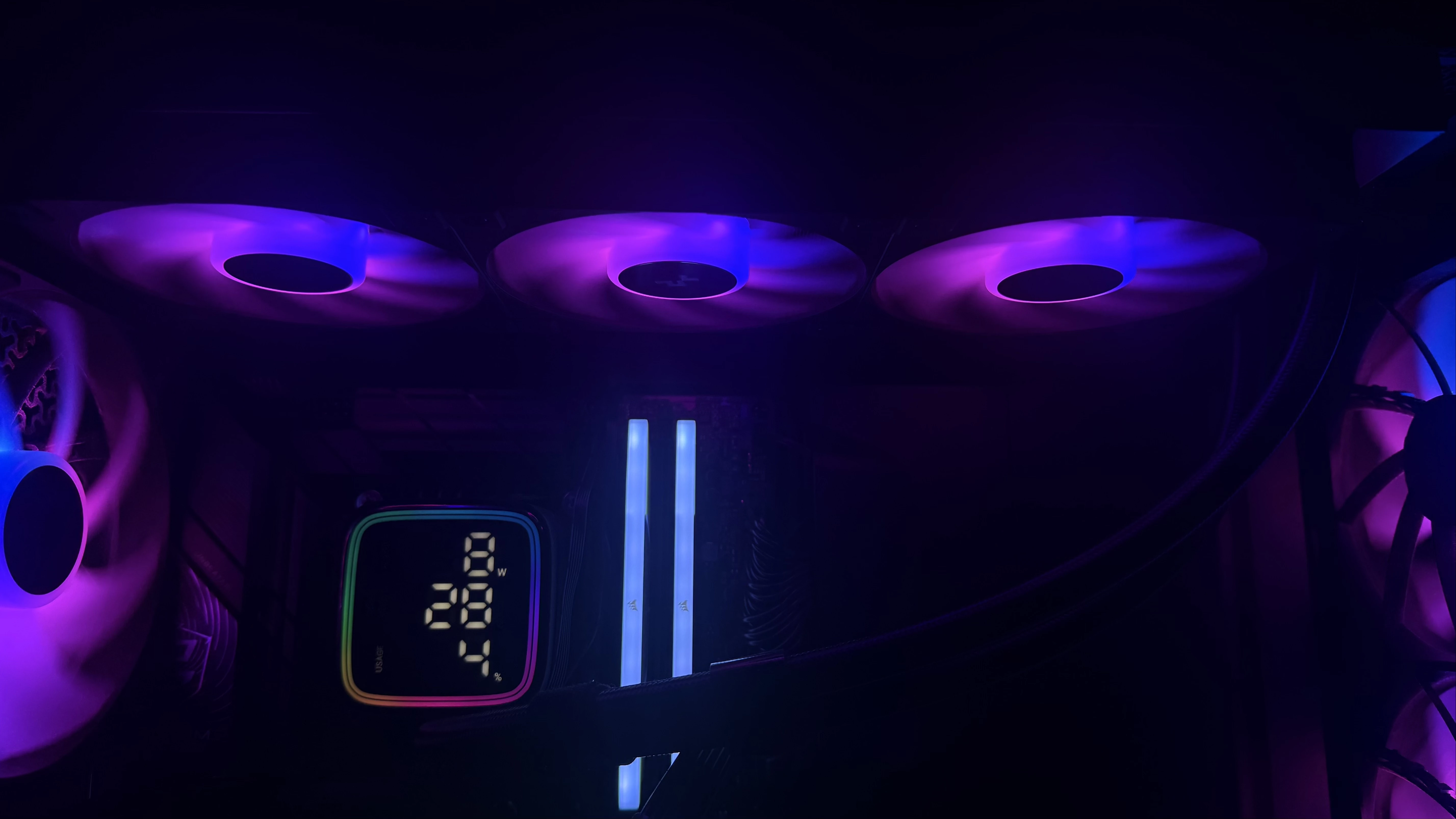 nalunk-jart-a-deepcool-360-mm-es-folyadekhutese-deepcool-ld360-teszt